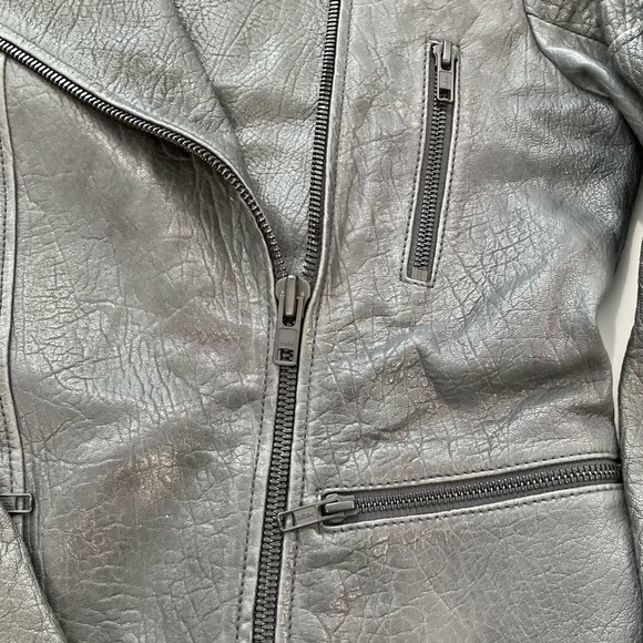 Excellent condition Theory Leather Motorcycle Jacket! - Picture 5 of 6